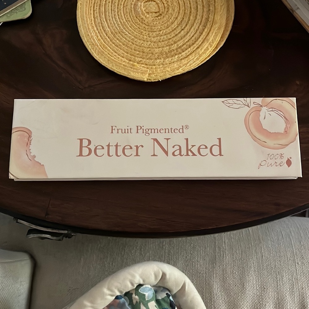 100% pure Better Naked makeup palette